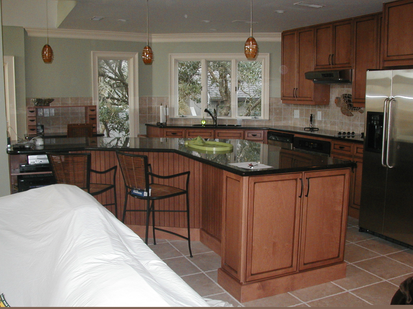 kitchen open to familyroom/diningroom and oceanfront deck